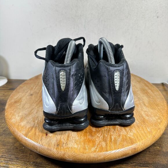 Nike Shox R4 Black Metallic Silver Rare Men’s‎ Size 7 Shoes Sneakers 104265-045 main image 7